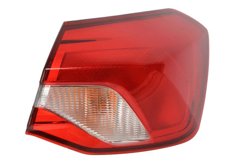 FORD FOCUS 2018 – 2022 REAR LAMP OUTER BULB TYPE DRIVER SIDE RIGHT NOT LED