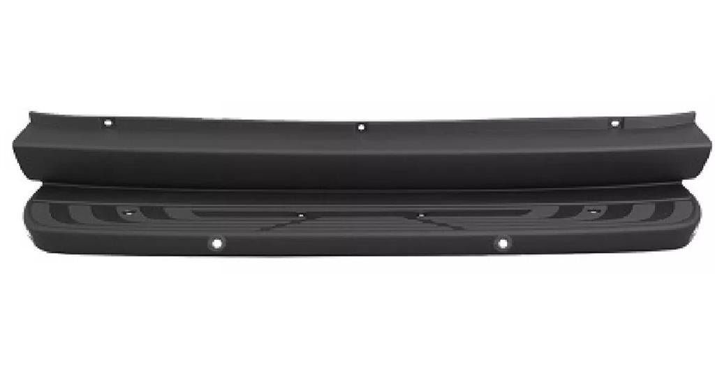 MERCEDES SPRINTER 2018 ON REAR BUMPER CENTRE WITH DOOR STEP COVER WITH 2 PDC